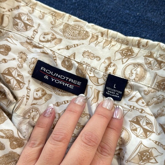 Roundtree and Yorke Expedition Adventure Short Sleeve Button Up Size Large - Picture 5 of 5